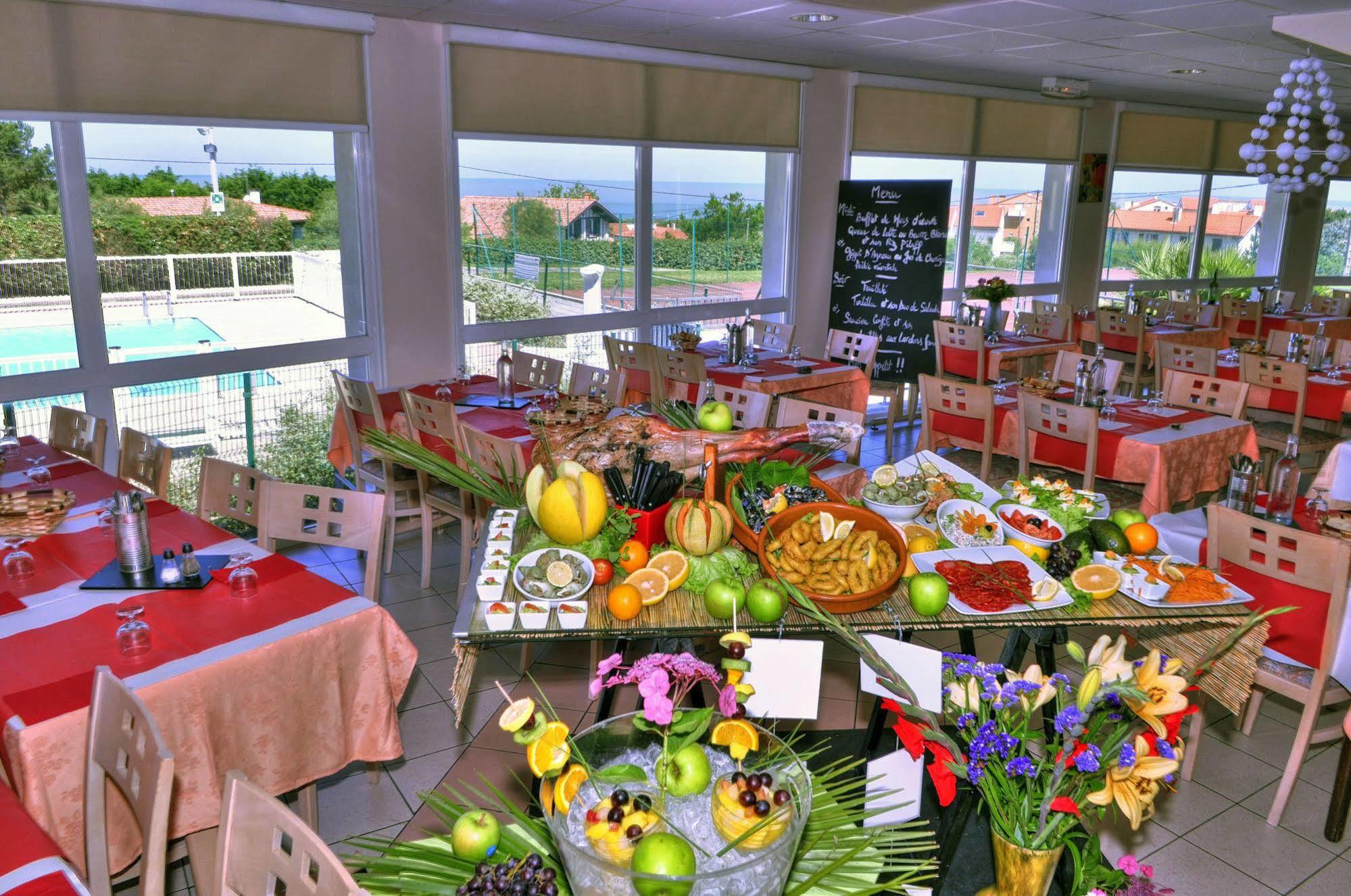 Village Vacances Azureva Anglet Exterior foto